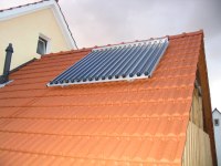 So sieht die fertige Solaranlage auf dem Dach aus.